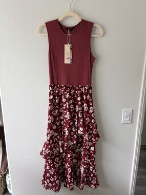Sleeveless Burgundy Floral Tiered Maxi Dress
